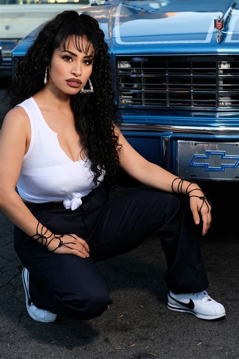 'Everyone wants to look like a chola, but they don't want to give credit or learn about the culture that it came from' — This historian breaks down the roots...